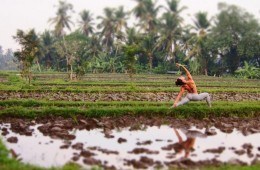 Hannah-Jensen-best-yoga-Ubud