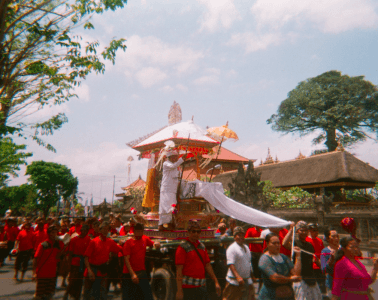 Bali Rituals. Photo x Samantha Chalker